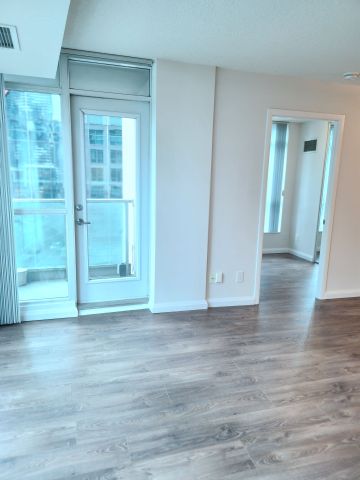 For Lease - 18 Yonge Street Unit# 1113, Toronto, Ontario - Photo 3