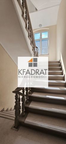 Wyjątkowe, oryginalne mieszkanie w kamienicy - Zdjęcie 3