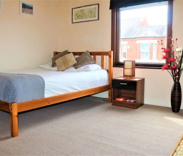 Room in a Shared House, St. Margaret Road, CV1 - Photo 3