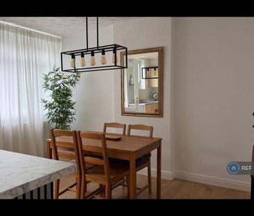 4 bedroom terraced house to rent - Photo 4