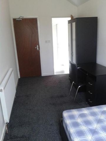 5 bedroom house to rent - Photo 4