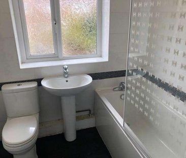 Northumberland Roadbrinningtonstockport, SK5 - Photo 4