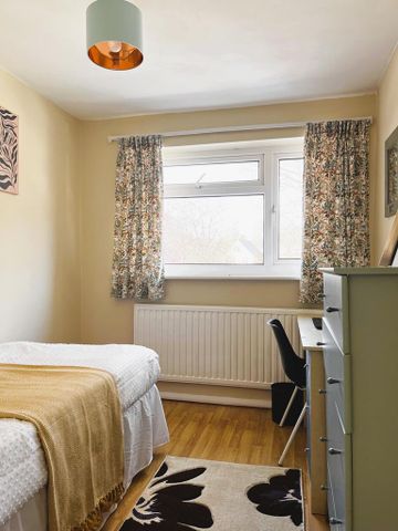 5 bedroom townhouse to rent - Photo 4