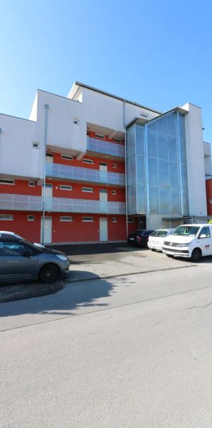 Schöne 2 Zimmer-Wohnung mit Balkon - Provisionsfrei! - Photo 1