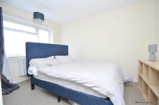 2 bedroom property to rent in Norwich - Photo 1