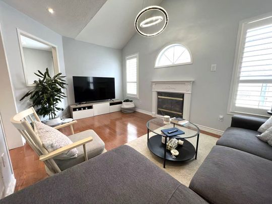 For Lease - 11 Cape Verde Way, Vaughan, Ontario - Photo 1