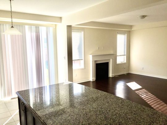 For Lease - 28 Wannamaker Crescent, Cambridge, Ontario - Photo 1