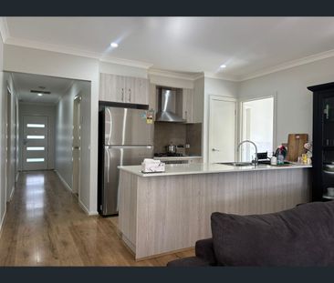 31 Gatestone Road, Epping, Vic 3076 - Photo 6