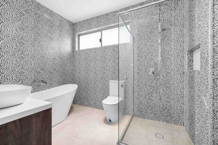 37 Camarero Street, Box Hill NSW 2765 - House For Rent | Domain - Photo 5