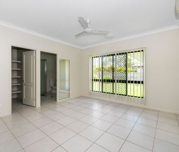 Large Four Bedroom Home - Photo 2