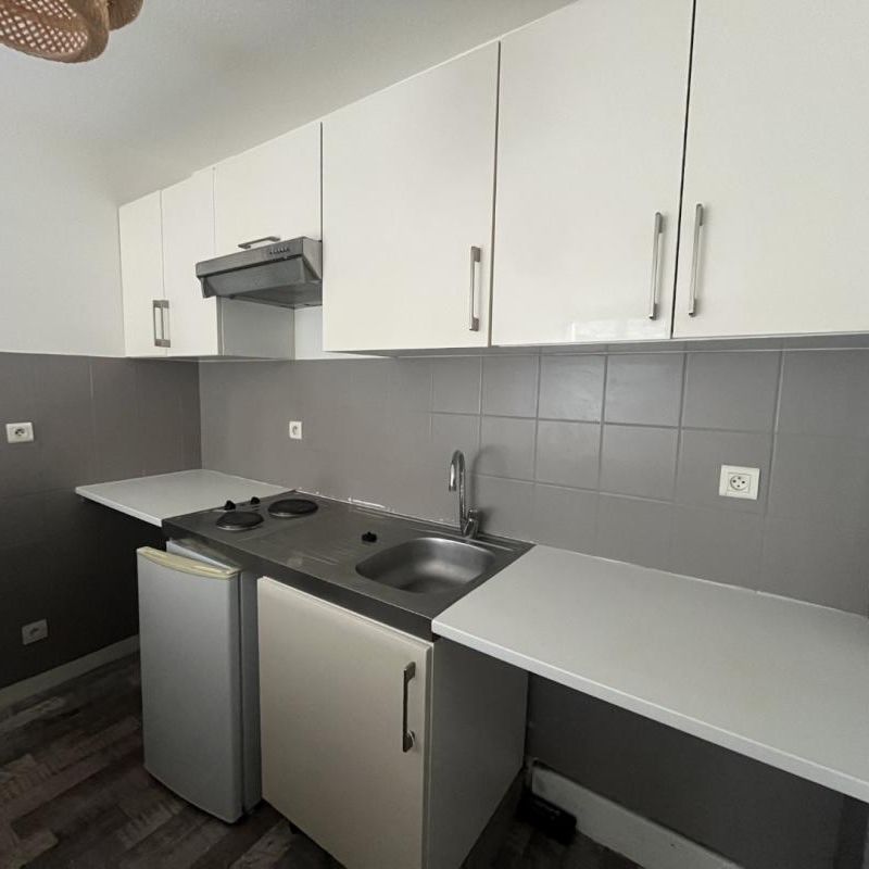 Location Appartement 2 pièces 41m² BORDEAUX 33800 - Photo 1