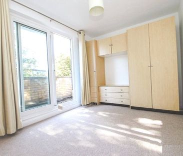 Saville Row, Bromley, BR2 7DX - Photo 2