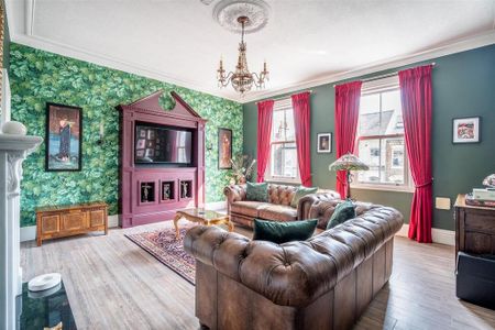 4 bedroom terraced house to rent - Photo 2