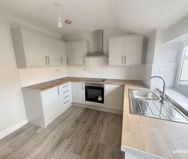 2 bed terraced house to rent in NE63 - Photo 3