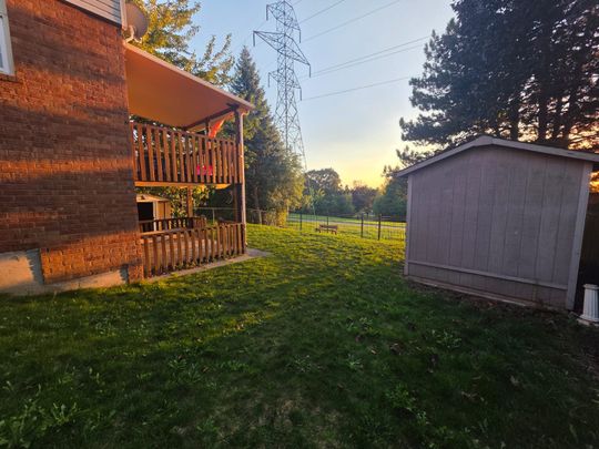 For Lease - 154 Melissa Crescent Unit# Basement, Whitby, Ontario - Photo 1