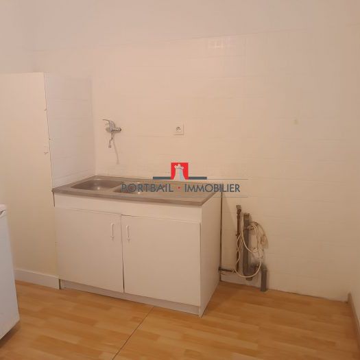 Appartement à louer, 1 pièce - Bordeaux 33000 - Photo 1