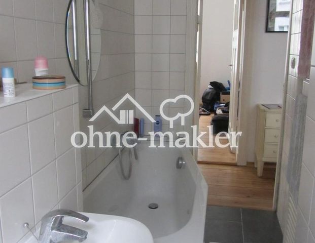 Spacious 2 bedrooom apartment in leafy Pankow district with kitchen and furniture - Photo 1