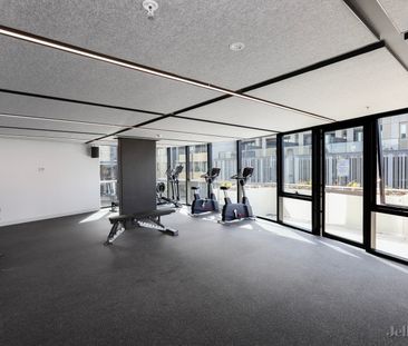 117/29 Waterline Place, Williamstown - Photo 3