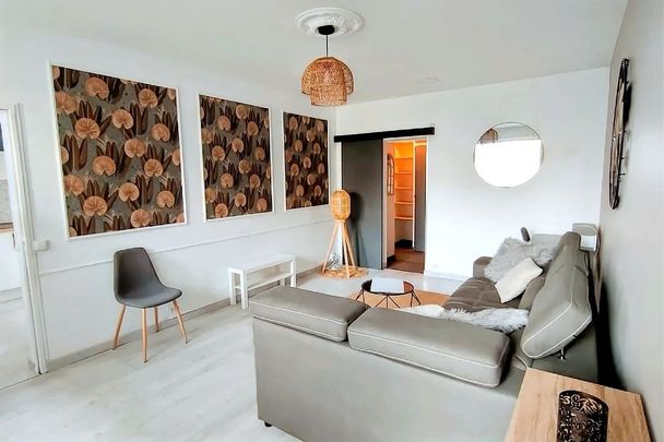 Location Appartement 1 pièce Meublé 38m² HEROUVILLE ST CLAIR 14200 - Photo 1