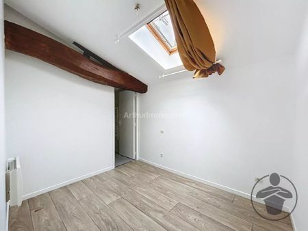 Location Appartement 2 pièces 28 m2 à Saint-Médard-de-Guizières - Photo 4