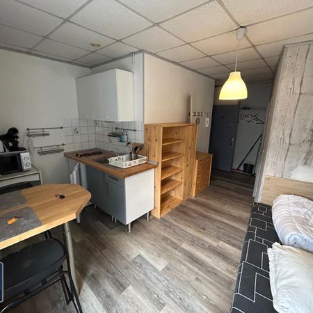 Location Appartement 1 pièce 17m² ST SAULVE 59880 - Photo 3