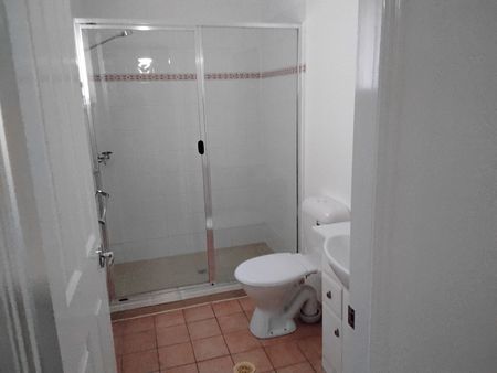 Newly Renovated Town house In Gated Complex with Pool - Photo 5