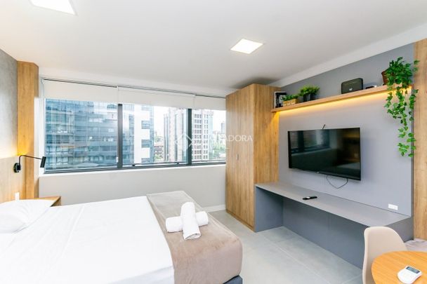 Apartamento com 1 quarto e 50m² para alugar em Três Figueiras, Porto Alegre. - Photo 1