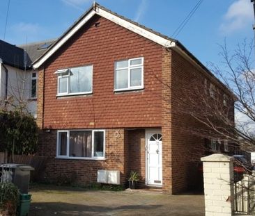 3 Dbl Bed STUDENT Maisonette – Kingston (Gloucester Road, KT1) - Photo 5