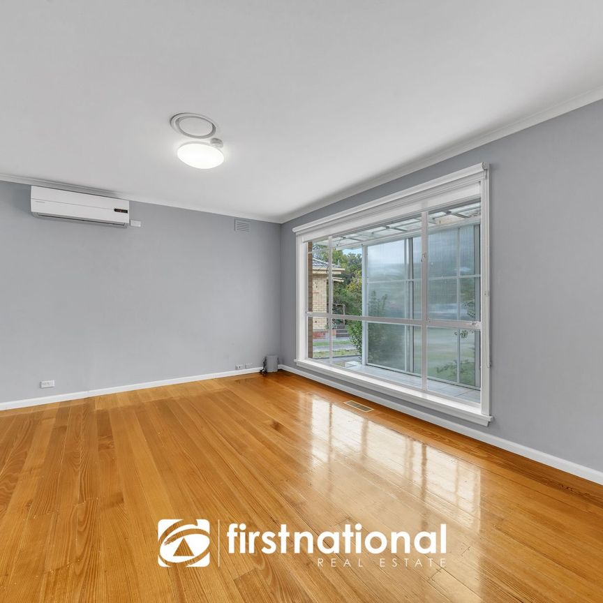 13 Parkmore Road, Keysborough - Photo 1