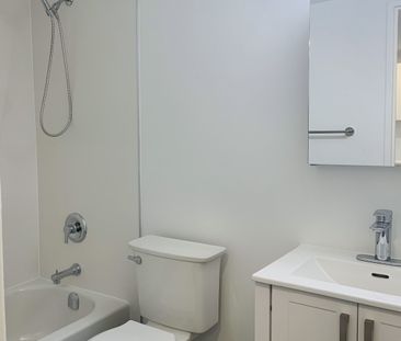 230 Oak Street - Photo 6
