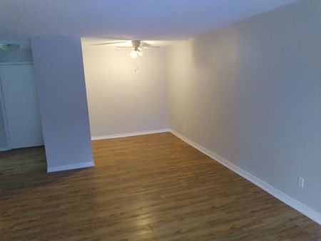 For Lease - 151 Industrial Boulevard Unit# 22, Greater Napanee, Ontario - Photo 2