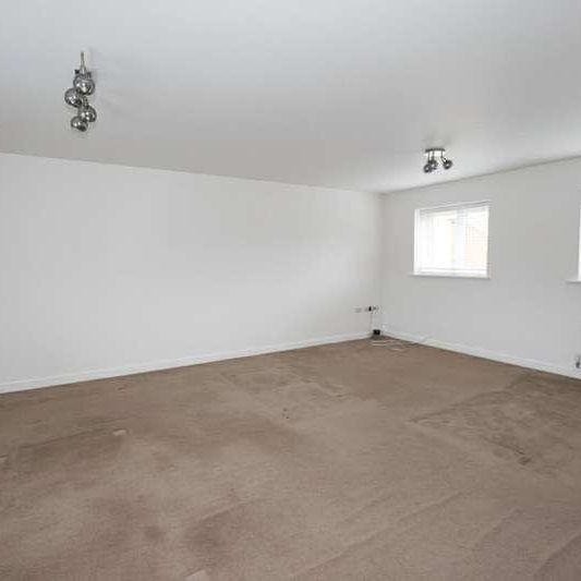 Wood Leys, Chelmsford, Essex, CM1 - Photo 1