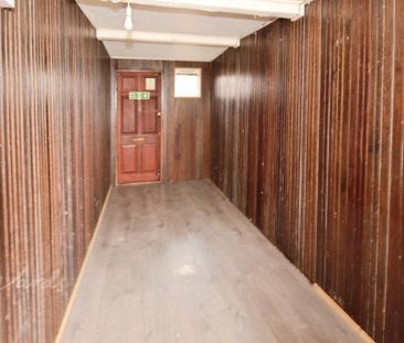 2 bedroom end of terrace house to rent - Photo 4