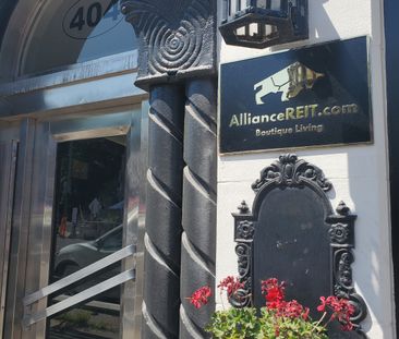 1 Bedroom in Luxury Boutique building in Forest Hill - Photo 3