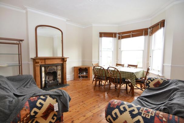 4 bedroom maisonette to rent - Photo 1