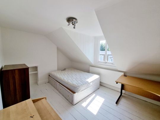 Calverley Grove, N19 3LQ, Archway - Photo 1