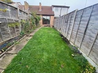 1 bedroom terraced house to rent - Photo 4