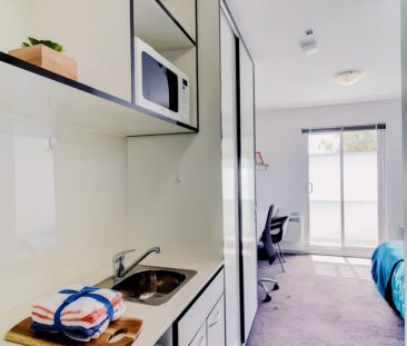 Standard Studio with balcony - Photo 3