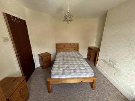 4 bedroom house to rent - Photo 3