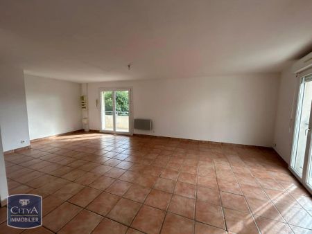Appartement à louer 3 pièces 74.79m² - Photo 2