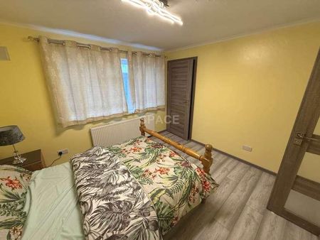 Gainsborough Rd, Reading, RG30 - Photo 3