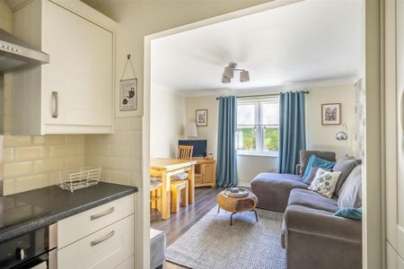 1 bedroom apartment to rent - Photo 2