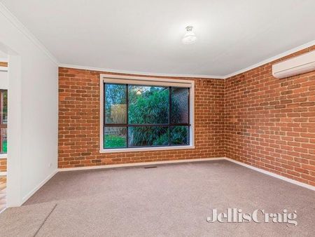 3/15 Lambourn Road, Watsonia - Photo 5