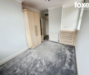 1 bed flat to rent in Flat 3, 6 Adeline road - Photo 4