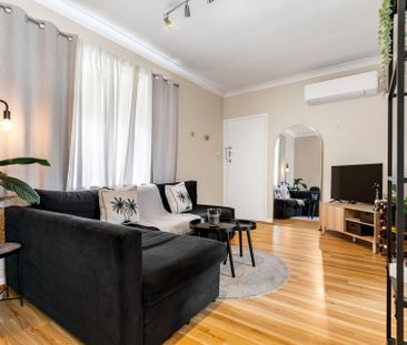 1 bedroom unit in brilliant location - Photo 1