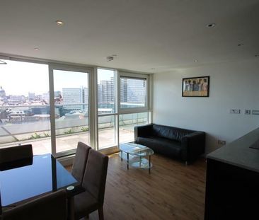 1 bedroom flat to rent - Photo 2