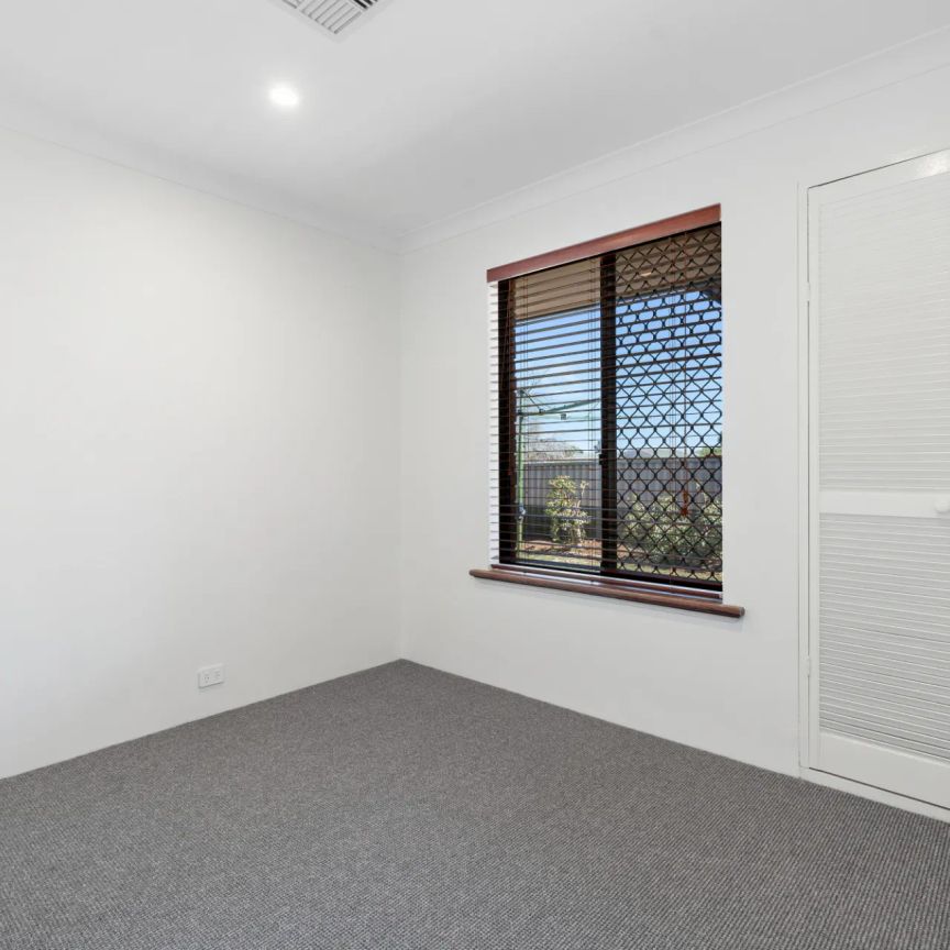 2 Hawk Place, Craigie. - Photo 1