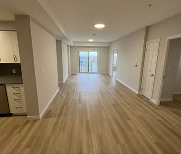 For Lease - 425 Watson Parkway Unit# 1007, Guelph, Ontario - Photo 2