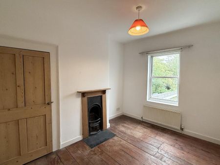3 bedroom terraced house to rent - Photo 5