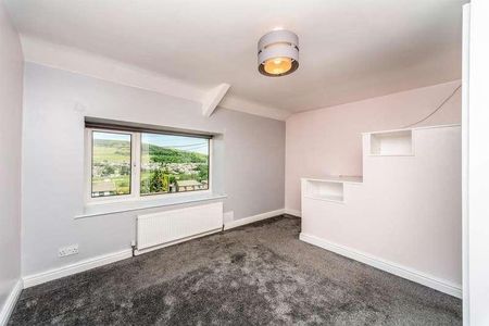 Llwydarth Cottages, Maesteg, CF34 - Photo 3